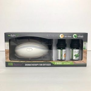 NWOT Aromatherapy Fan Diffuser with Essential Oils